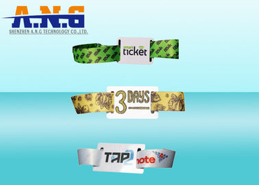 Custom Logo UHF Rfid Tag Event Wristbands Rfid Festival Wristbands For Sport