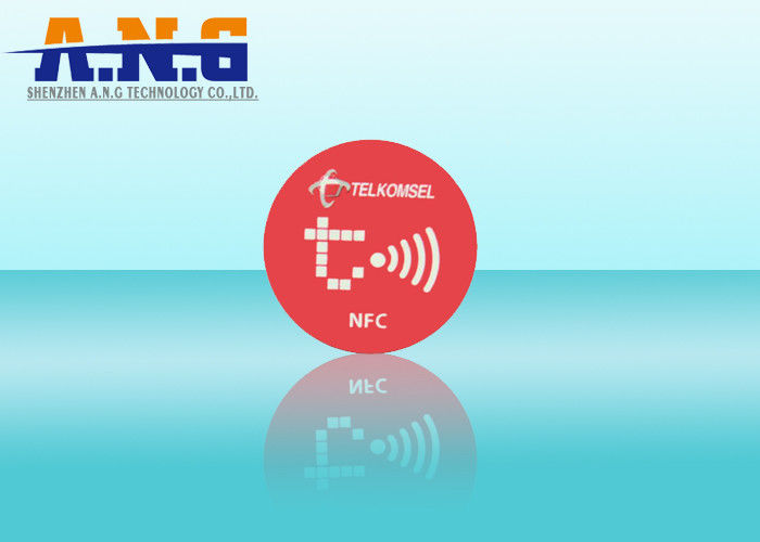 PET Small NFC HF Rfid Tags 13.56MHZ Anti Metal With Aluminum Etching Antenna